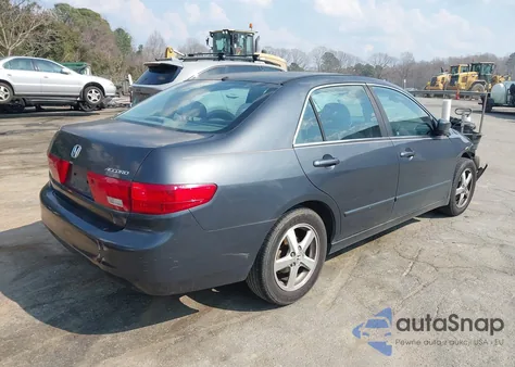 2005 Honda Accord 2.4 Ex from USA, damaged, VIN 1HGCM56725A045043
